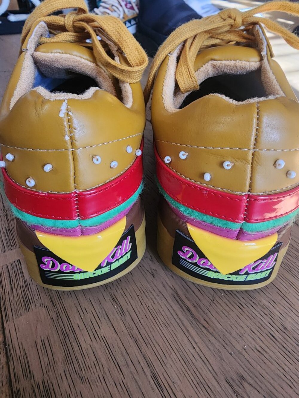 Dolls kill hamburger sneakers size 6 - Picture 4 of 4